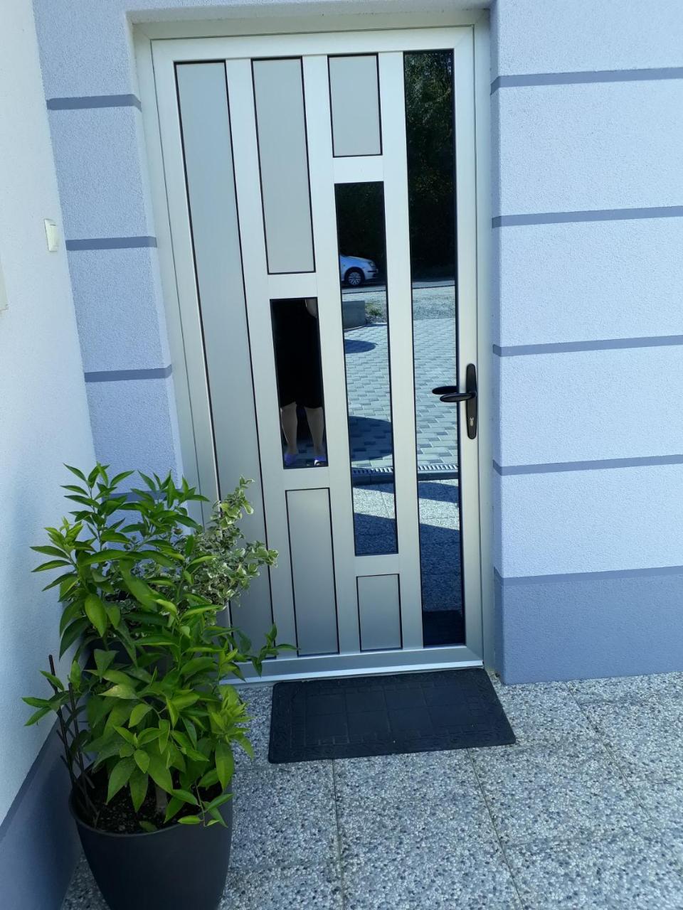 Private Home Rifat Dubrave Gornje Esterno foto